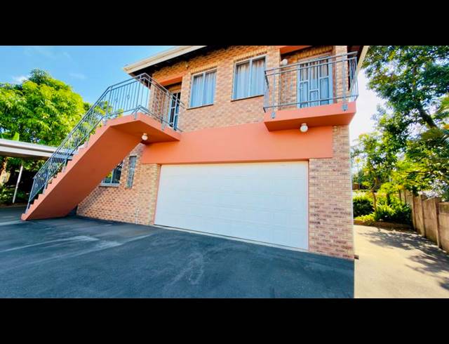6 BEDROOM HOUSE FOR SALE IN RESERVOIR HILLS
